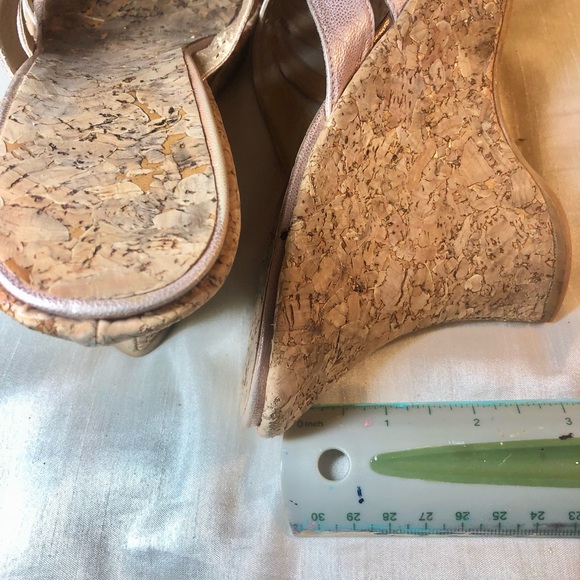 Shoes - Picture 6 of 10